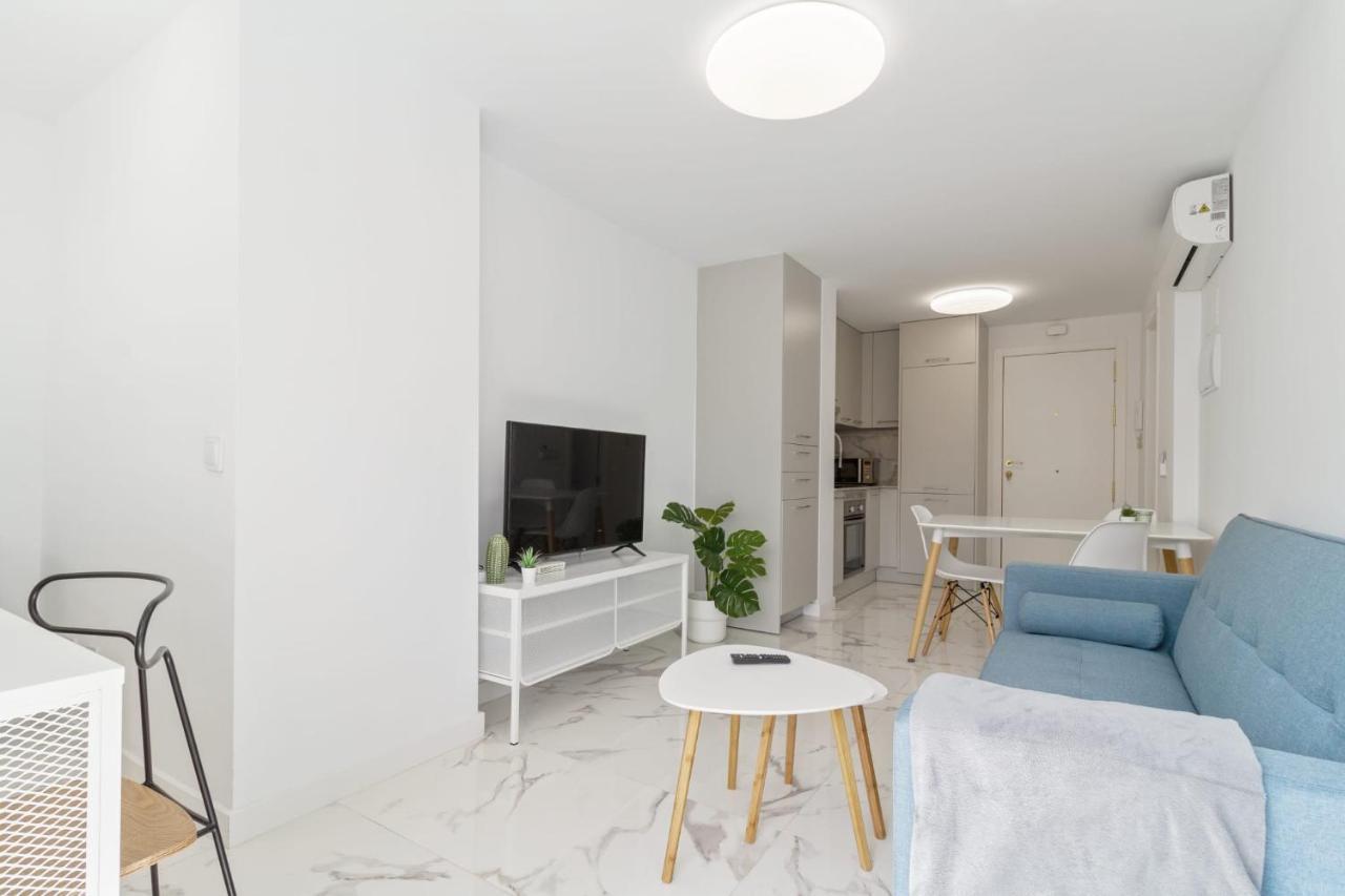 Cozy Beach Apartment Марбелья Экстерьер фото