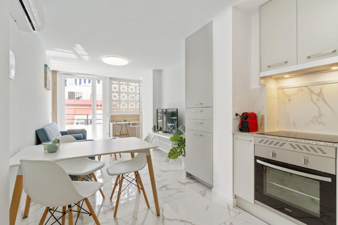 Cozy Beach Apartment Марбелья Экстерьер фото